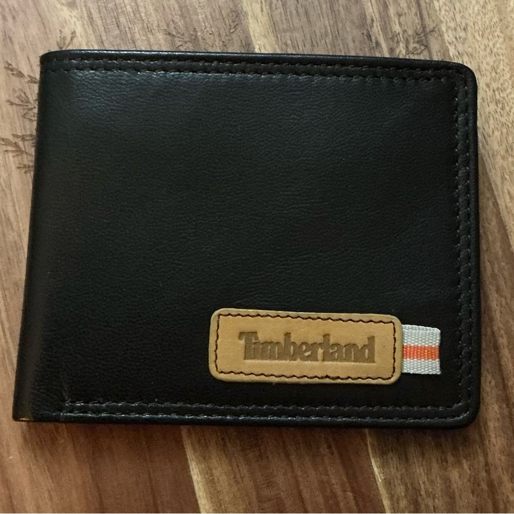 Timberland Black Leather Card Holder - Picture 1 of 5